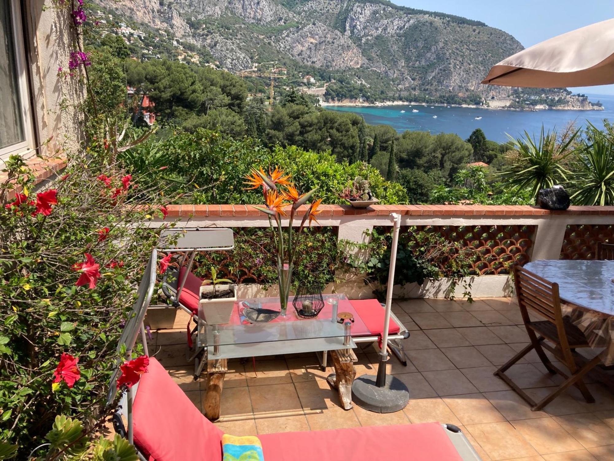 Appartement Independant Dans Villa Eze Bord De Mer Exteriör bild